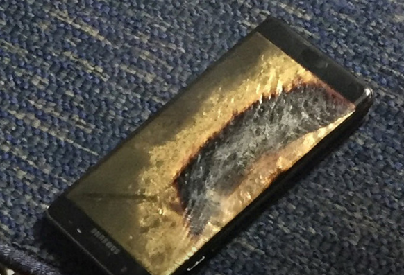 Noch mehr brennende Smartphones: Samsung stoppt die Produktion des Galaxy Note 7
Wenn man das Bild ansieht, glaube ich nicht das der Akku das Problem war. Denke eher das der User ein zu heisses &quot; ...
