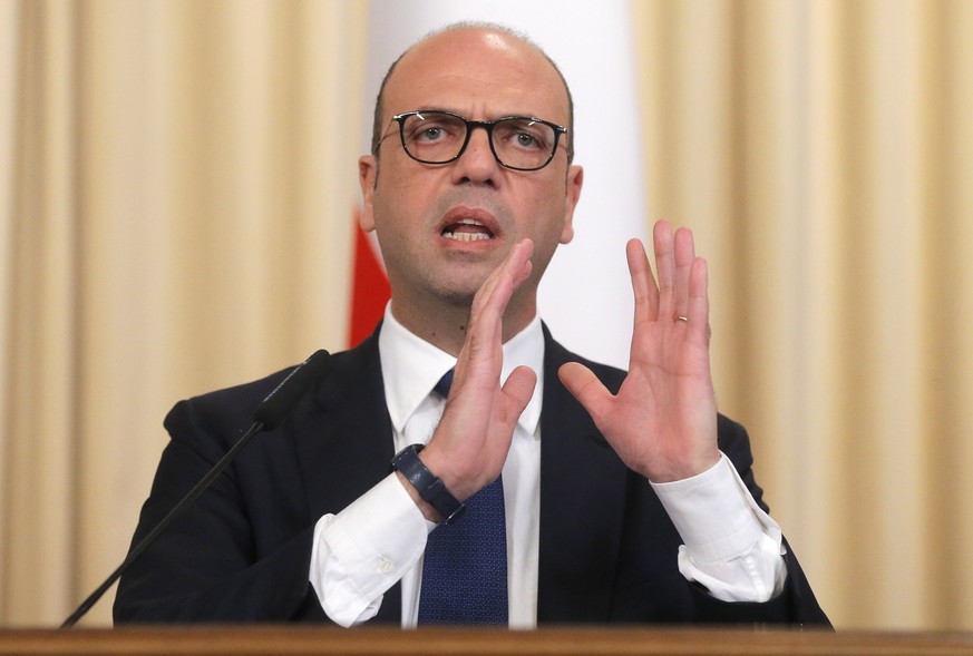 epa05873427 Italian Foreign Minister Angelino Alfano speaks during a press conference after a meeting with Russian Foreign Minister Sergei Lavrov (not seen) in Moscow, Russia, 27 March 2017. EPA/MAXIM ...