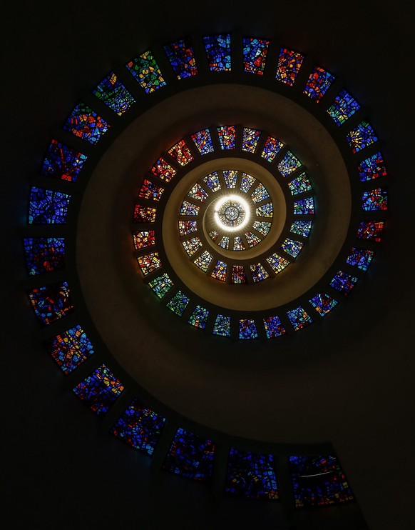 epa05529391 A view from inside Thanksgiving Chapel at Thanksgiving Square downtown in Dallas, Texas, USA, 07 September 2016. EPA/LARRY W. SMITH