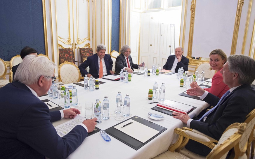 Die Aussenminister von Deutschland, der USA, Frankreich, Grossbritannien, sowie die EU-Aussenbeauftragte im Palais Coburg in Wien. 