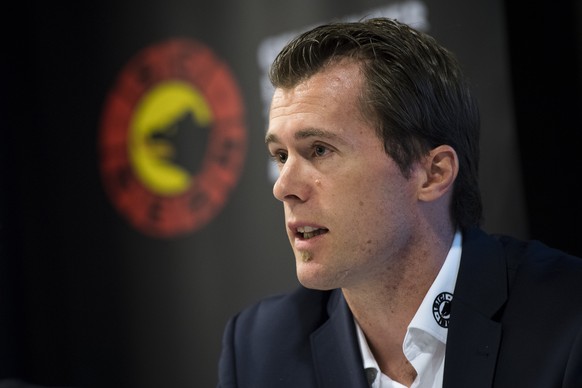 Alex Chatelain, General Manager des SC Bern, spricht waehrend einer Vorsaison-Medienkonferenz des SC Bern, am Montag, 5. September 2016, in der Postfinance Arena in Bern. (KEYSTONE/Anthony Anex)