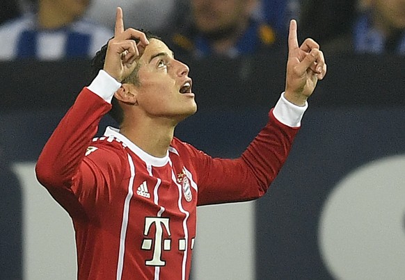 Bayern&#039;s James Rodriguez celebrates after scoring during the German Bundesliga soccer match between FC Schalke 04 and Bayern Munich at the Arena in Gelsenkirchen, Germany, Tuesday, Sept. 19, 2017 ...