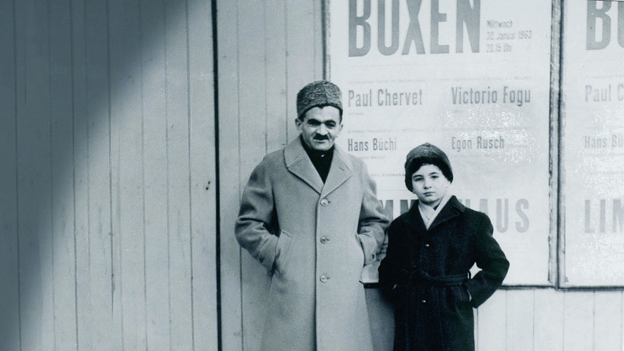 Klaus mit seinem Vater Egon Rózsa, 60er-Jahre in Zürich