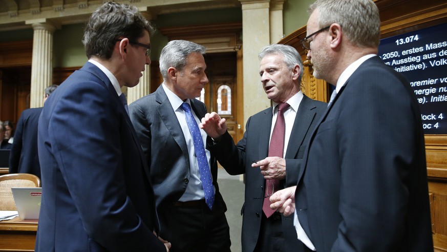 Hans Egloff (rechts im Bild): Sowohl SVP-Nationalrat als auch Präsident des Hauseigentümer-Verbandes.&nbsp;