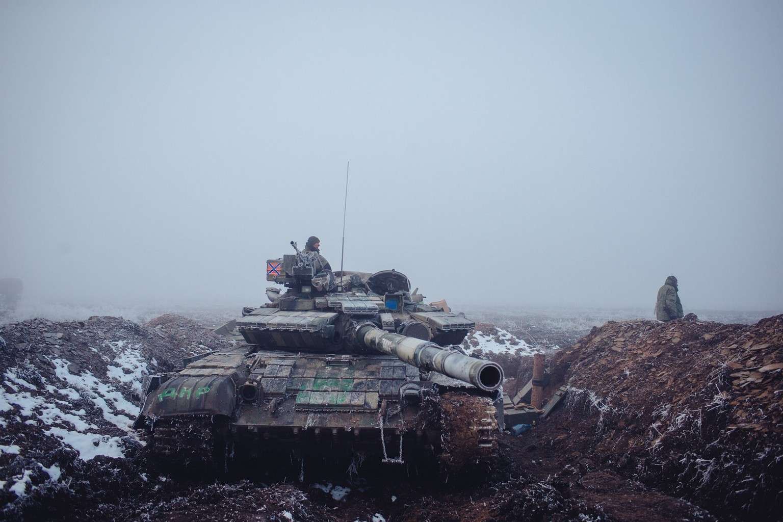 Ein Panzer in Debalzewo wartet auf seinen Einsatz.