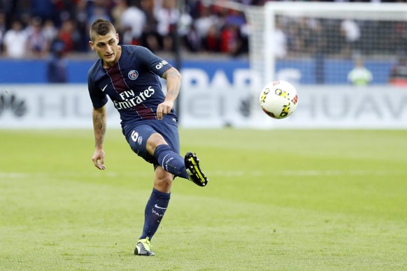 epa05565554 Paris Saint Germain midfielder Marco Verratti in action during the French league 1 soccer game between PSG vs Bordeaux at the Parc des Princes Stadium in Paris, France, 01 October 2016. EP ...