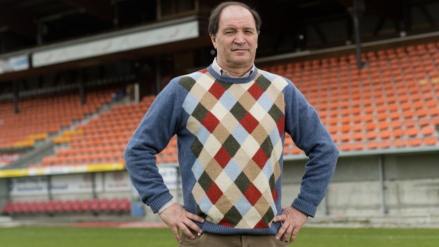 Raimondo Ponte, der neue Trainer des FC Aarau, posiert fuer ein Portrait im Stadion Bruegglifeld, am Montag, 23. Maerz 2015, in Aarau. Der FC Aarau zog einen Tag nach der 1:3-Niederlage auswaerts gege ...