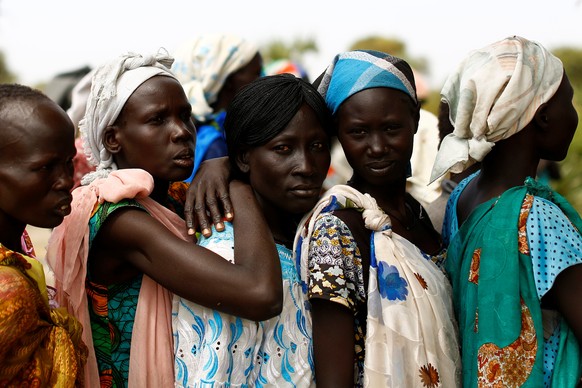 Women wait in line during a UNICEF supported mobile health clinic in the village of Rubkuai, Unity State, South Sudan, February 16, 2017. Picture taken February 16, 2017. REUTERS/Siegfried Modola