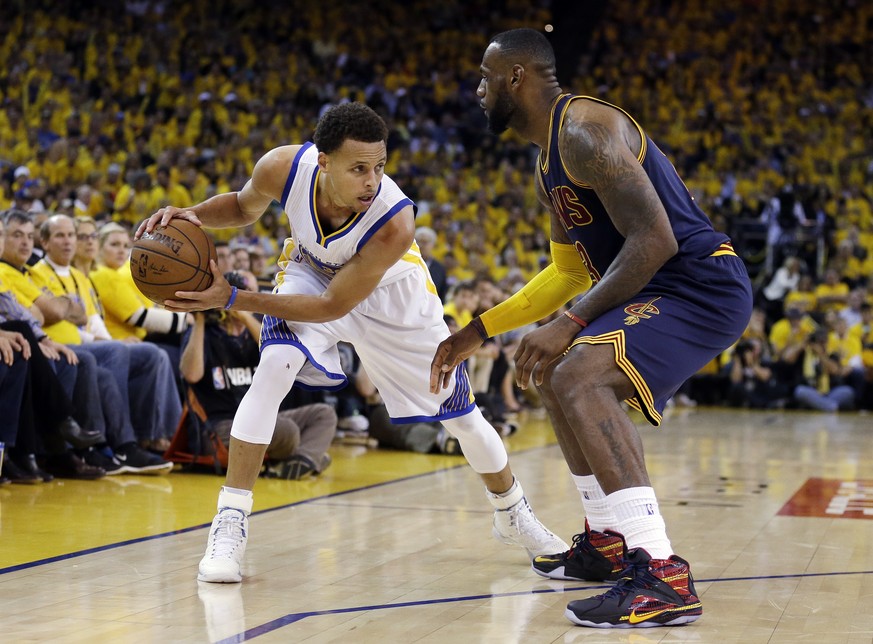 Ist das Final-Duell zwischen Stephen Curry (l.) und LeBron James vorprogrammiert?