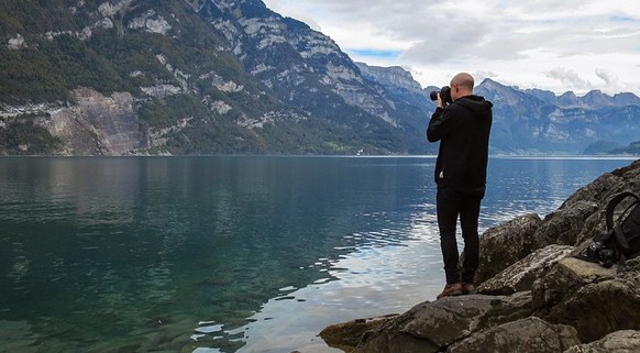 Instagramer Christoffer Collin am Walensee.