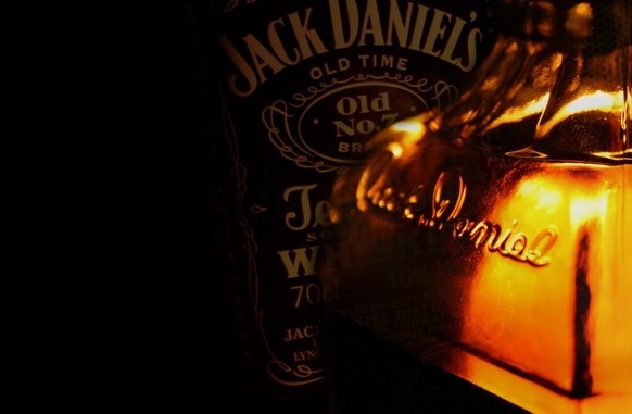 jack daniel&#039;s whiskey tennessee old no. 7 http://stuffpoint.com/jack-daniels-drink/image/47993/papel-de-parede-jack-daniels-wallpaper/