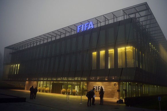 Nebel, Nebel, Nebel: Der FIFA-Hauptsitz heute morgen.