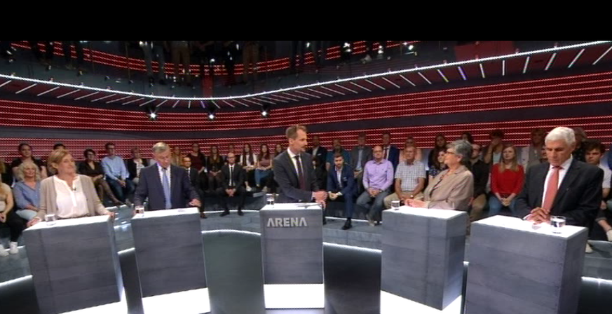 V. l. n. r.: Monika Bütler, Gerold Bührer, Moderator Jonas Projer, alt Bundesrätin Ruth Dreifuss, Rudolf Strahm.