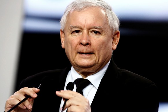 Jaroslaw Kaczynski, leader of ruling party Law and Justice attends a news conference about Brexit in party headquarters in Warsaw, Poland, June 24, 2016. REUTERS/Kacper Pempel