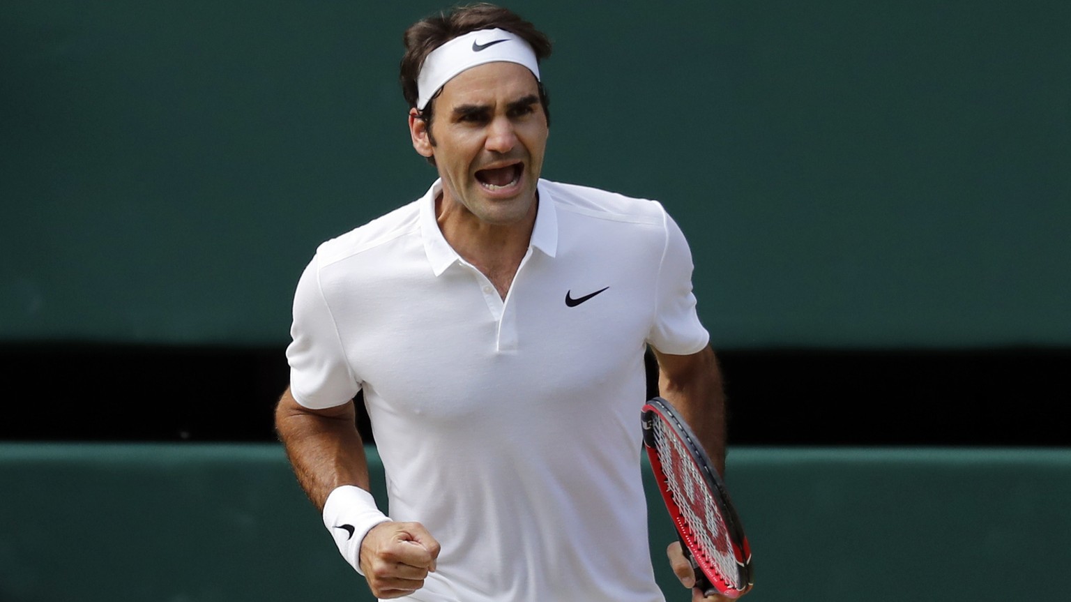 Chum jetzt! Federer zieht nach einem Krimi gegen Cilic in die Wimbledon-Halbfinals ein.