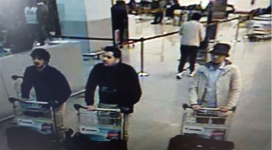 Die mutmasslichen Attentäter auf dem Brüsseler Flughafen.