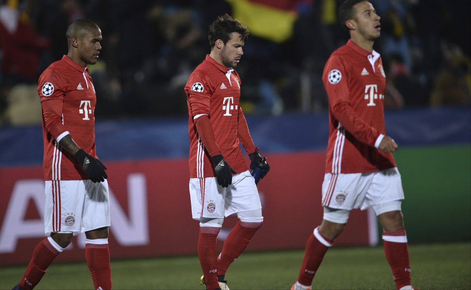 Bayern Munich&#039;s players leave the pitch after their team&#039;s 3-2 loss in the Champions League Group D soccer match between Rostov and Bayern in Rostov-on-Don, Russia, Wednesday, Nov. 23, 2016. ...
