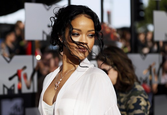 Während beim Thema «Männer» die Präferenzen weit auseinandergehen, ist sie bei Musik und TV weitaus klarer. In Kürze: Attraktive Frauen stehen auf Rihanna (Bild), David Guetta, Bligg, «Berlin – Tag &a ...