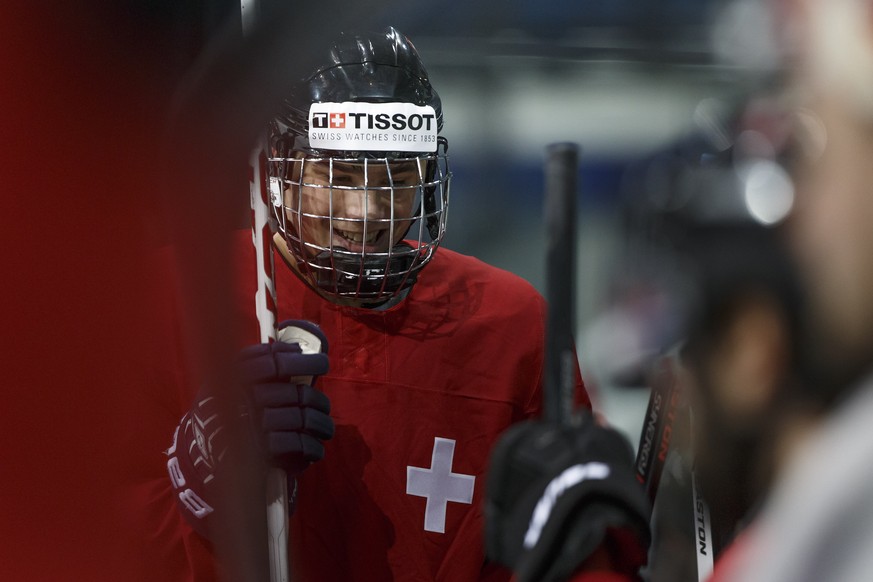 Switzerland&#039;s Kevin Fiala arrives on the bench during a training session, one day before starting the game of the IIHF 2014 World Championship at the Minsk Arena, in Minsk, Belarus, Thursday, May ...