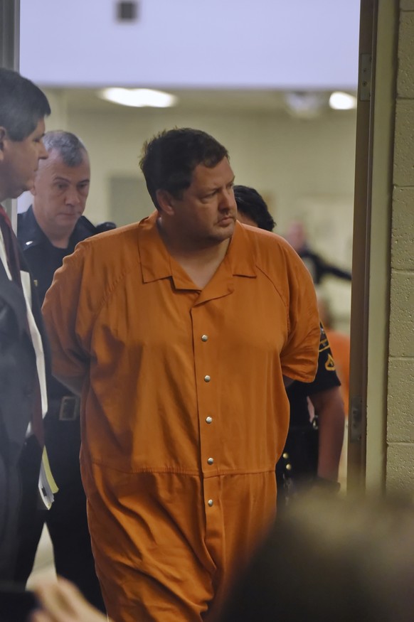 Todd Kohlhepp&#039;s enters the courtroom of Judge Jimmy Henson for a bond hearing at the Spartanburg Detention Facility, in Spartanburg, S.C. Sunday, Nov. 6, 2016. The judge denied bond for Kohlhepp, ...