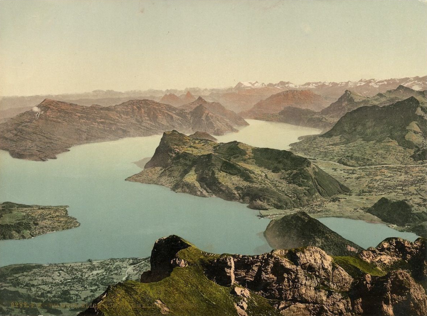 Pilatus, Blick auf Vierwaldstättersee, Bürgenstock und Rigi.