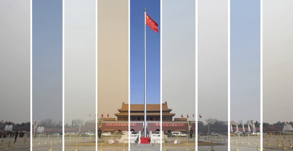 Aufnahmen des Tiananmen-Platzes während des chinesischen Volkskongresses vom 6.-15.03.2013. Ministerpräsident Li Keqiang sagte damals China müsse «noch mehr Entschlossenheit» in der Lösung der Umweltp ...