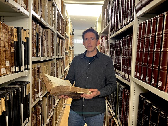 Je suis allé aux archives de l&#039;Etat de Fribourg pour savoir si une de mes possibles ancêtres a été accusée de sorcellerie.