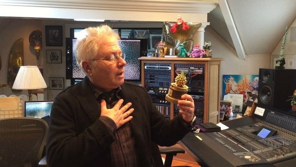 Même le compositeur de musique de films Alan Menken, connu pour ses chansons Disney, a reçu un Razzie. Comme quoi, la rouetourne tourne.