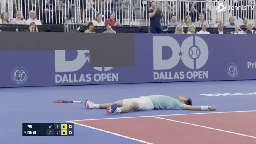 Le Chinois Wu Yibing a remporté le tournoi ATP de Dallas en battant John Isner en finale.