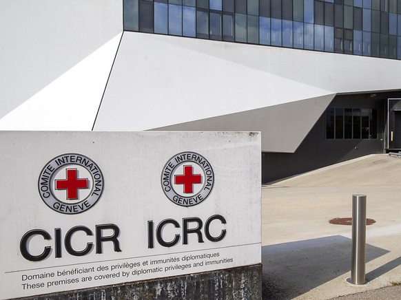 Le Comité international de la Croix-Rouge (CICR) est une institution d'aide humanitaire, créée en 1863 par un groupe de citoyens de la ville suisse de Genève