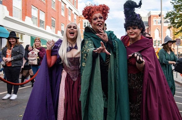 Salem Haunted Happenings Grand Parade
