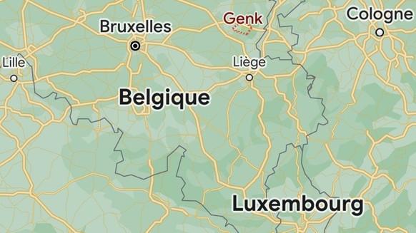 Genk se trouve à 50 km au nord de Liège, à mi-distance entre Bruxelles et Cologne.