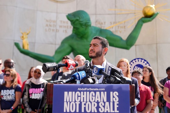 «Le Michigan n'est pas à vendre»: Abdul El-Sayed lors d'une conférence de presse à Detroit, après sa victoire.