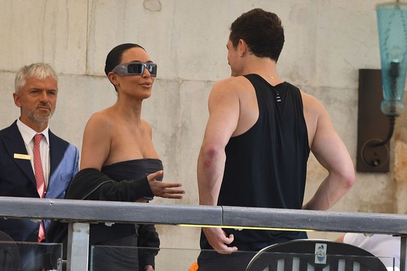 VENICE, ITALY - JUNE 26: Kim Kardashian and Orlando Bloom ahead of Jeff Bezos and Lauren Sanchez Wedding on June 26, 2025 in Venice, Italy. (Photo by Luigi Iorio/GC Images)