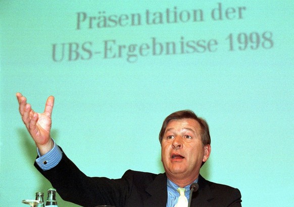 Marcel Ospel, Group Chief Executive Officer der UBS. Die UBS schloss das Geschaeftsjahr 1998 mit einem Konzernergebnis vor Steuern von 4&#039;070 Millionen Franken ab. Nach Abzug der Steuern von ueber ...