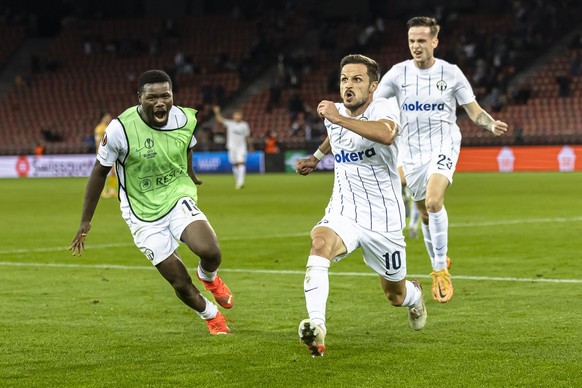 Zurich&#039;s Antonio Marchesano, center, celebrates with teammates after scoring his team&#039;s second goal of the match during the UEFA European League Group A soccer match between Switzerland&#039 ...