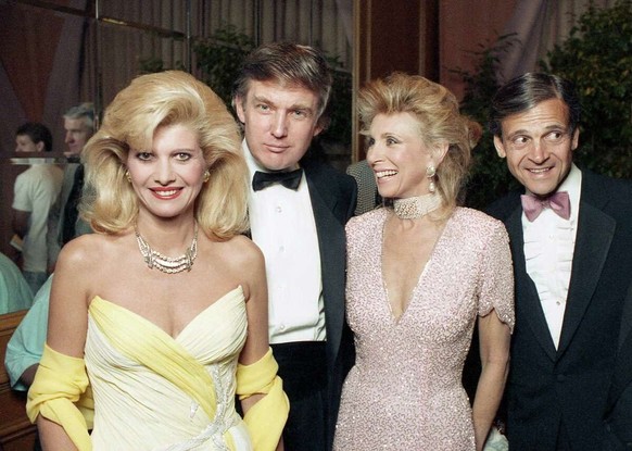 La relation entre Ivana et Donald Trump a été aussi pleine de fric que de remous.