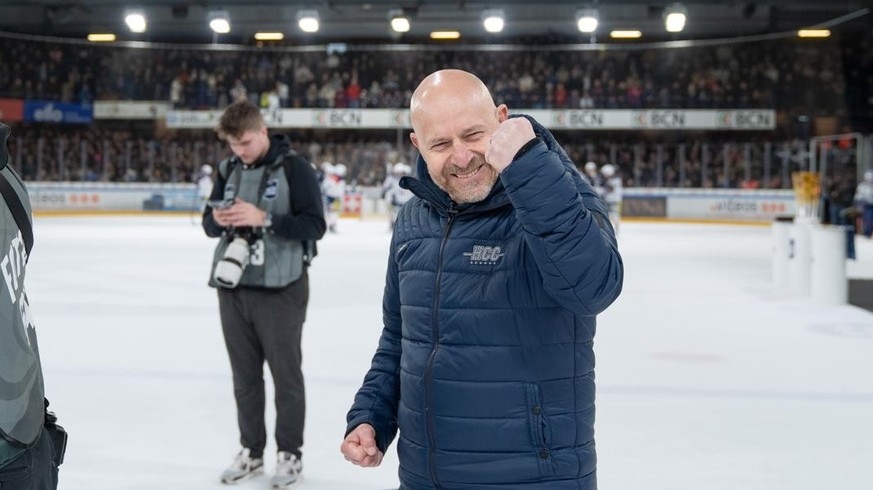 Dominique Gindraux sur la glace des Mélèzes.