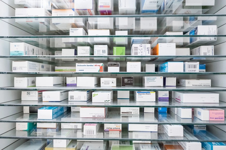 Les médicaments qui génèrent un chiffre d'affaires important doivent accorder des remises sur leurs produits, mais peuvent néanmoins continuer à réaliser des bénéfices substantiels grâce à une pr ...