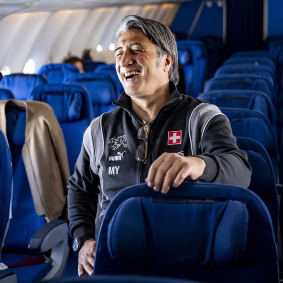 Murat Yakin a r�pondu aux questions des m�dias dans l&#039;avion reliant Zurich � Salt Lake City.