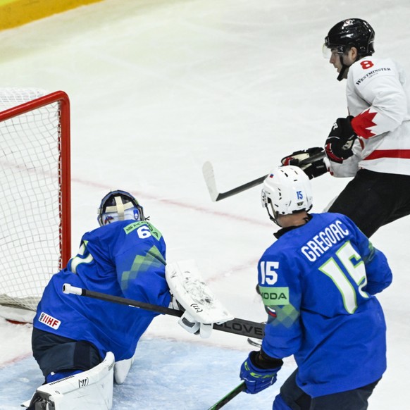 Noah Dobson inscrit le 4-0 pour le Canada