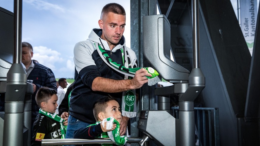Les abonnés du FC Saint-Gall peuvent accéder au Kybunpark grâce à leur écharpe depuis l'été 2023.