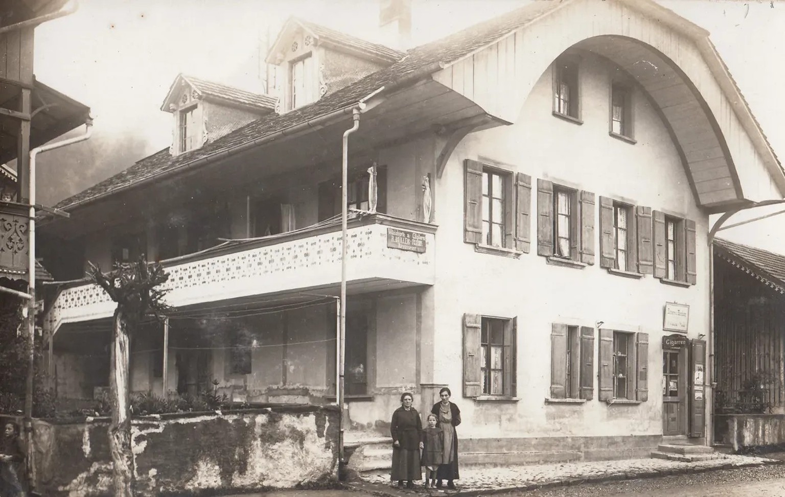 La première fabrique d’allumettes de la commune de Frutigen. Construite en 1850, elle fut active jusqu’en 1880. Photo prise vers 1920.