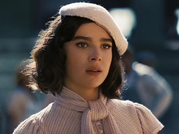 Hailee Steinfeld in Blood &amp;amp; Sinners (2025)