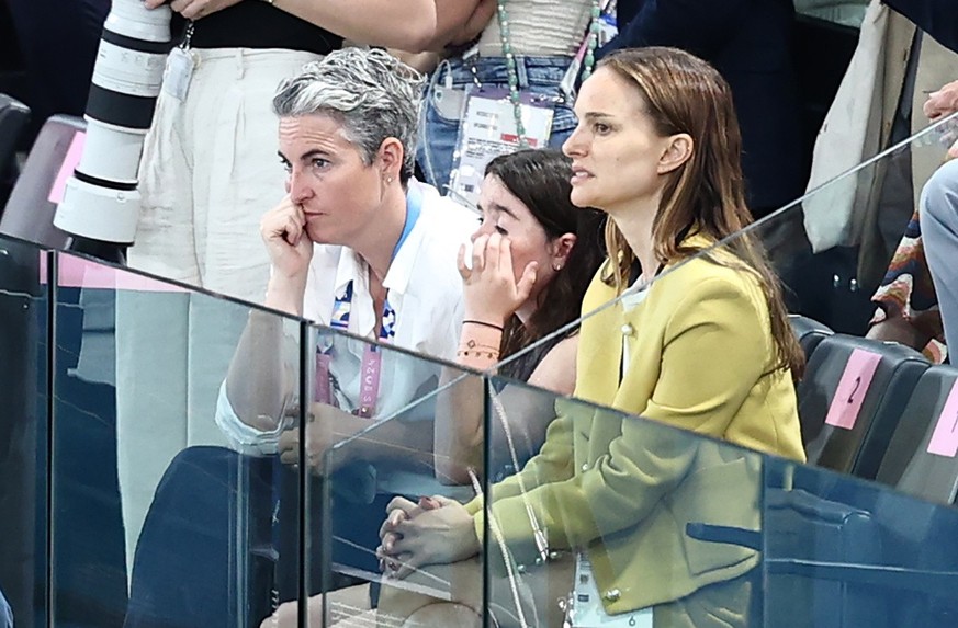 epa11509964 US actor Natalie Portman watches the Women Team final of the Artistic Gymnastics competitions in the Paris 2024 Olympic Games, at the Bercy Arena in Paris, France, 30 July August 2024. EPA ...