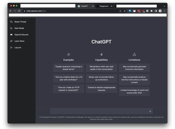 Sur la page dm accueil de ChatGPT, Open Ai émet explicitement quelques réserves concernant son ChatGPT.
