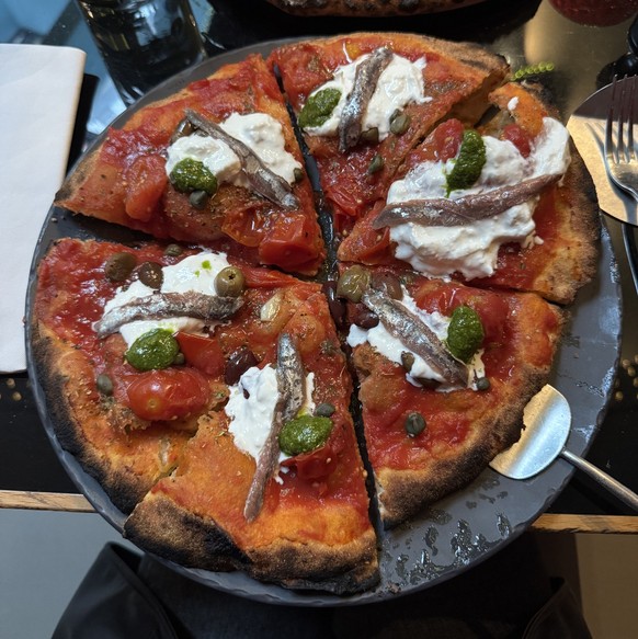 A Lausanne, j’ai goûté l’une des meilleures pizzas au monde
Elue 5e meilleure chaîne de pizzeria artisanale au monde par le guide italien 50 Top Pizza, l’enseigne suisse Luigia se distingue par ses pr ...
