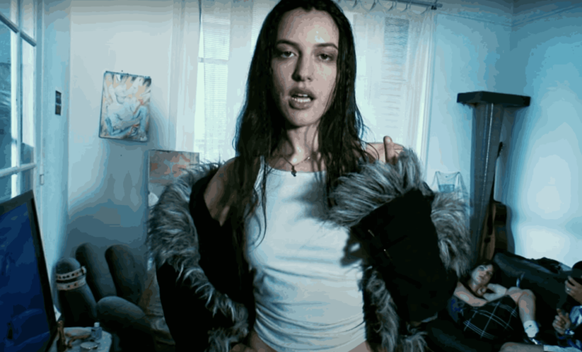 Les Georges verrouillent la seule date suisse d’Oklou.