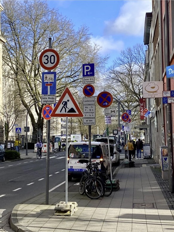 Die lustigsten Strassenschilder