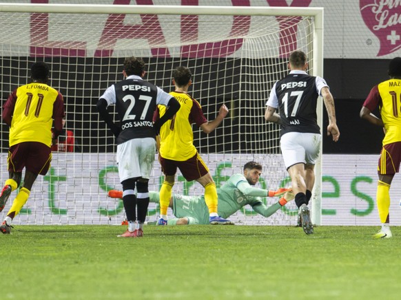 Saipi retient le penalty de Stevanovic